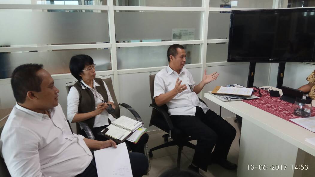 Meeting 2017-06-13 at 7.39.41 PM